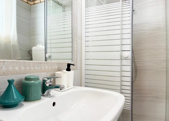 Guest house Holihome Eight