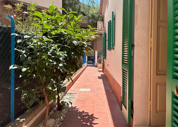 Holihome Eight Guest house